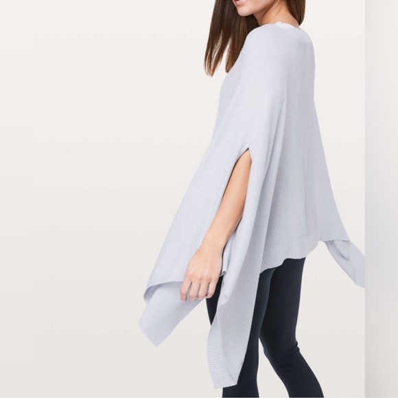 LULULEMON - Picture 2 of 4